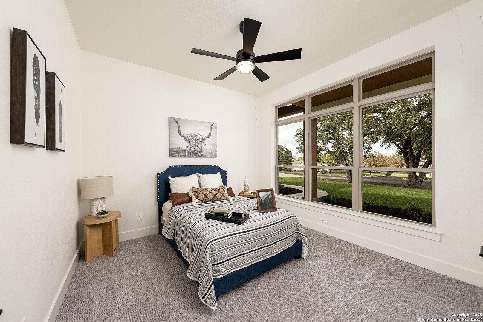 24351 Tres Arroyos. San Antonio, TX 78255