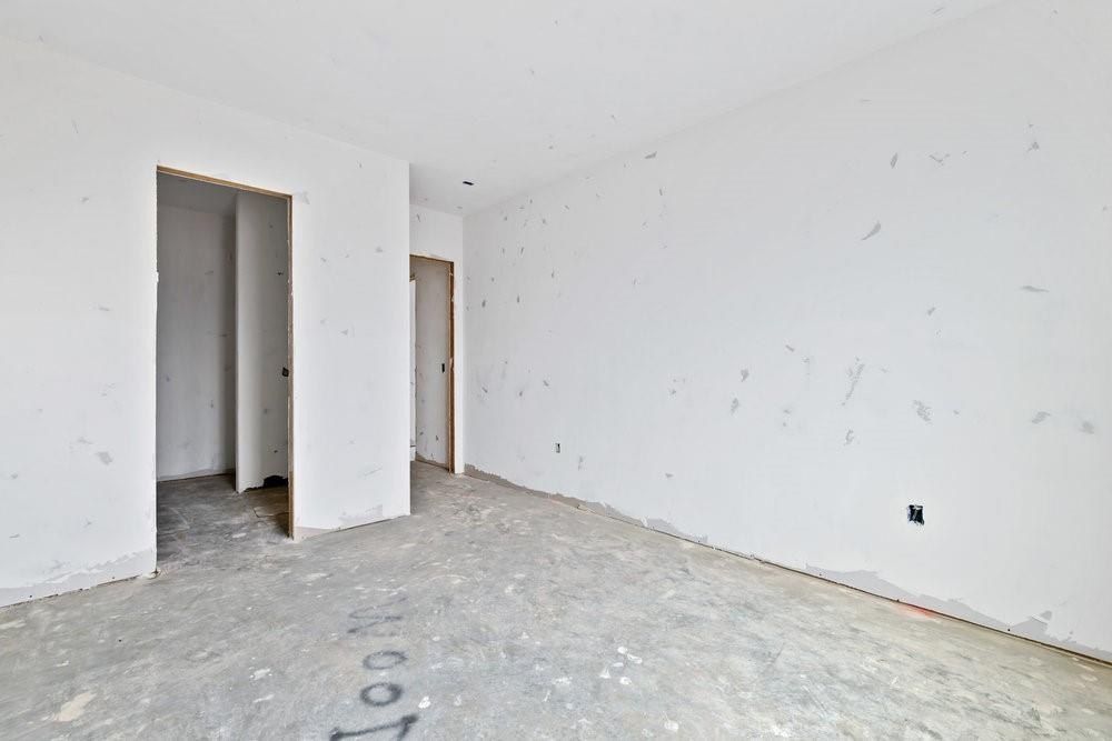 7256 Tom Trails. Krum, TX 76249