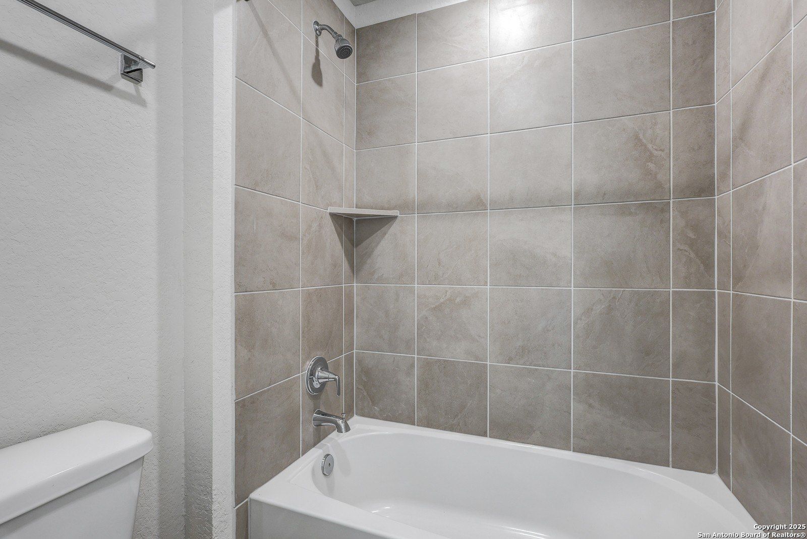 7307 Teal Trace. Leon Valley, TX 78238