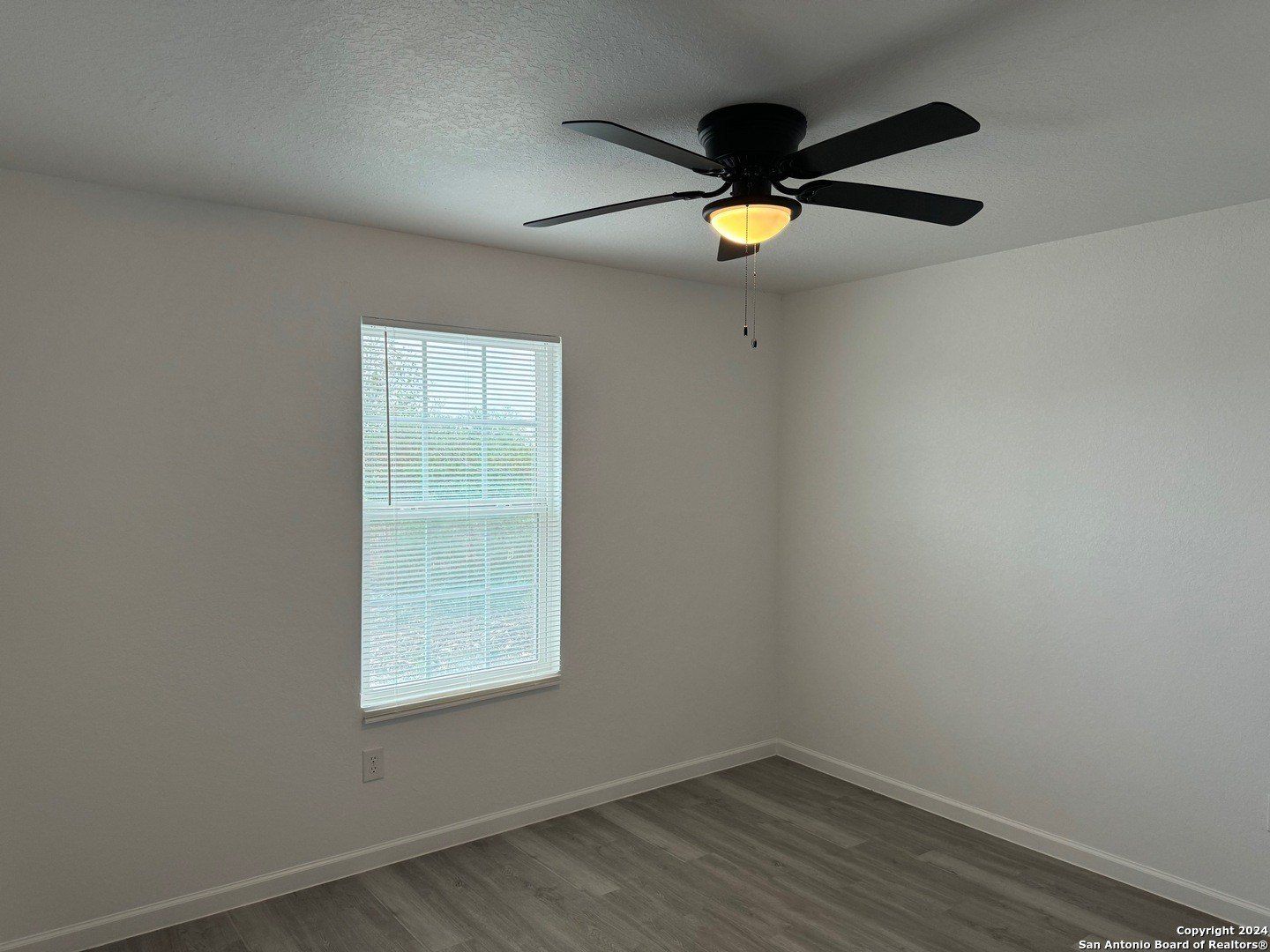 1006 County Road 4516. Castroville, TX 78009