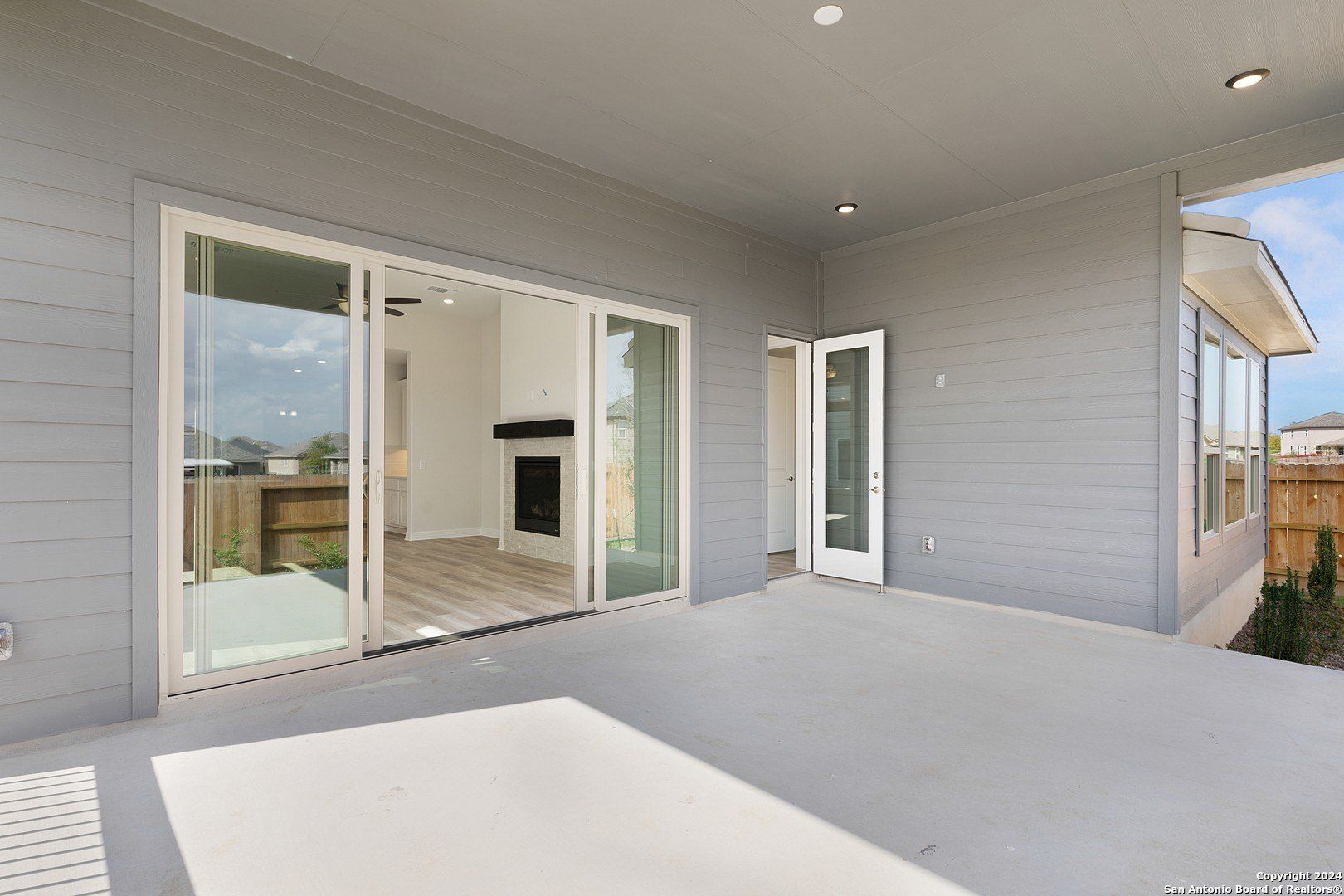 948 Nolte Bend. Seguin, TX 78155