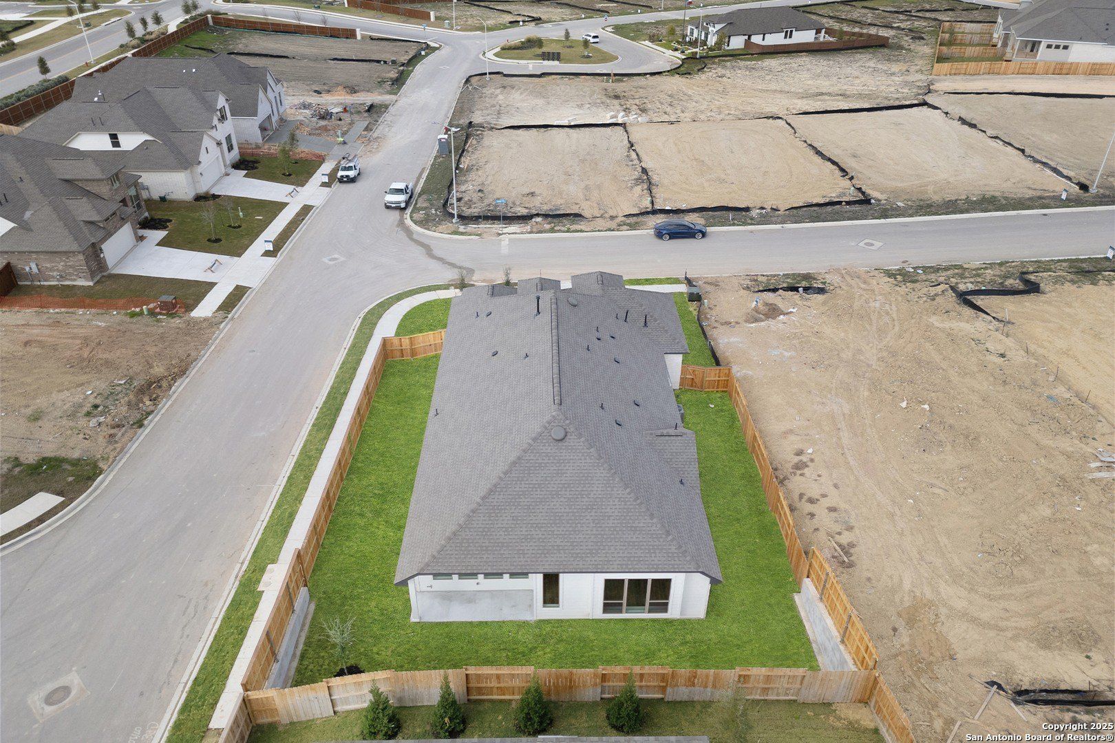 3200 Crosby Creek. Schertz, TX 78108