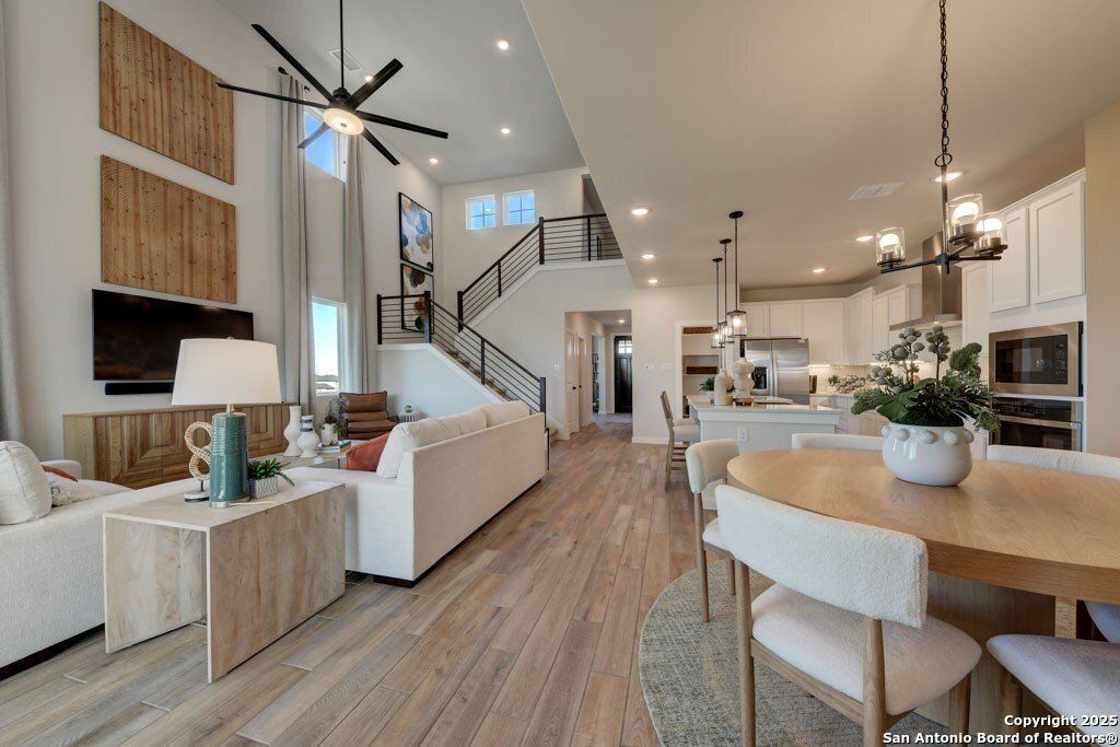 13534 Henri Castro Way. San Antonio, TX 78253