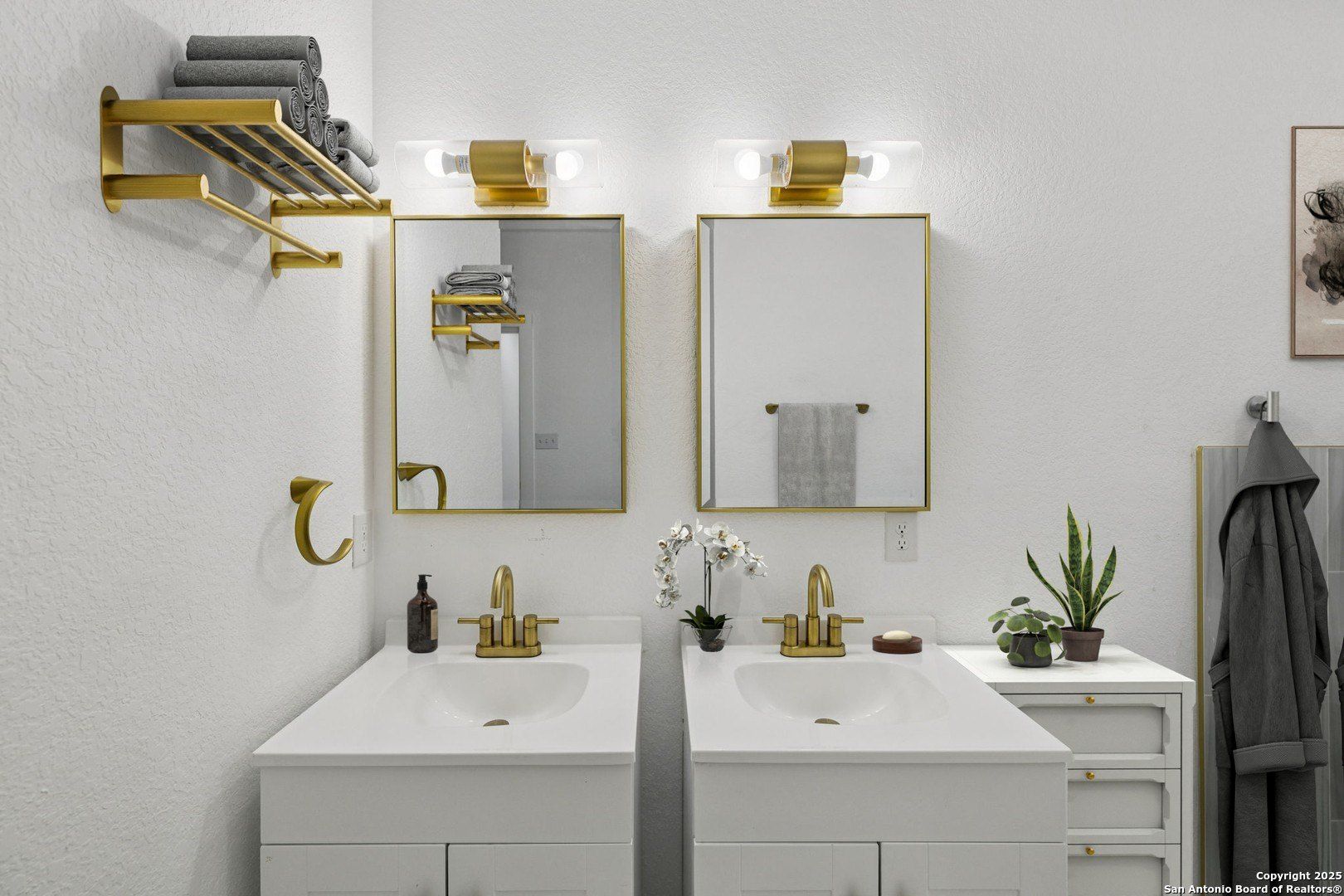 120 Canadian St. San Antonio, TX 78202