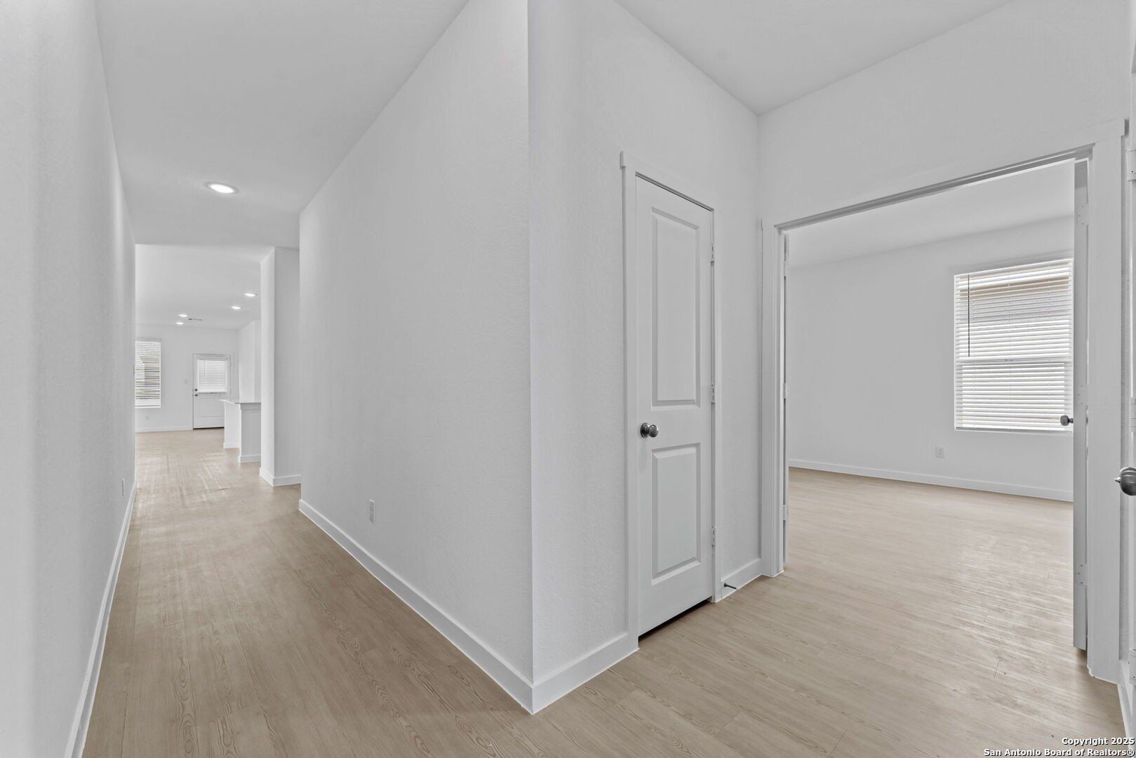 716 Horsetail Ln. New Braunfels, TX 78130