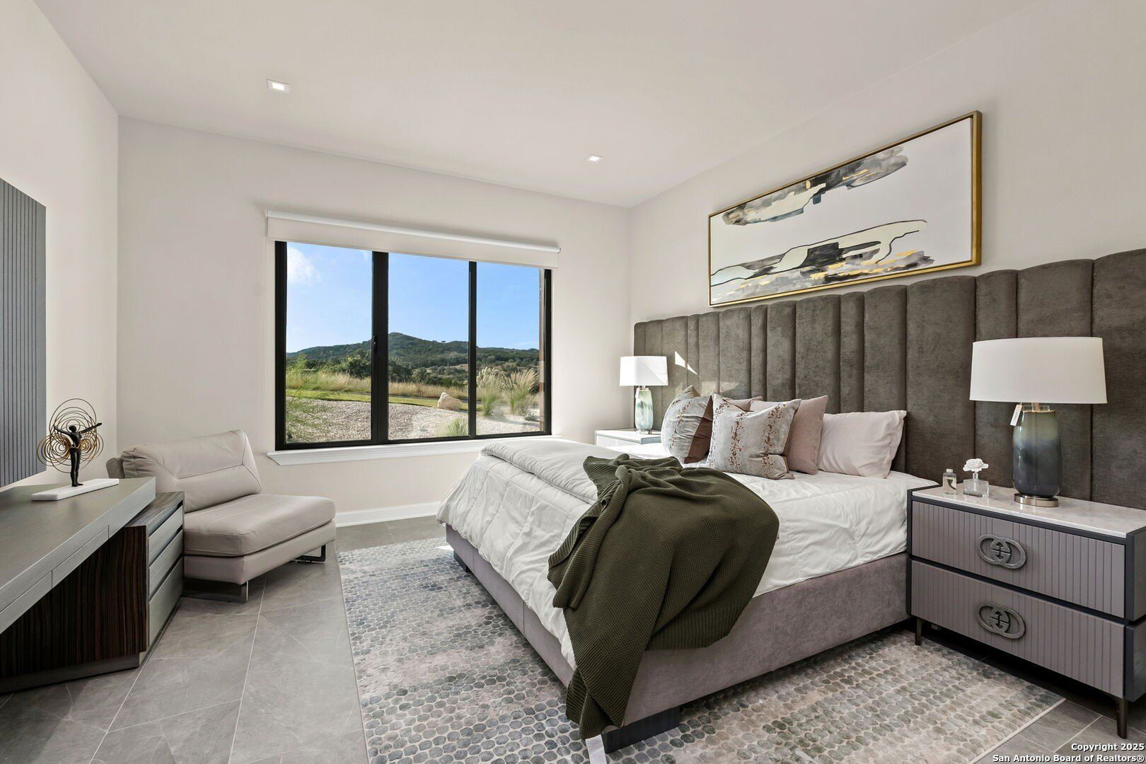 24108 Tres Arroyos. San Antonio, TX 78255