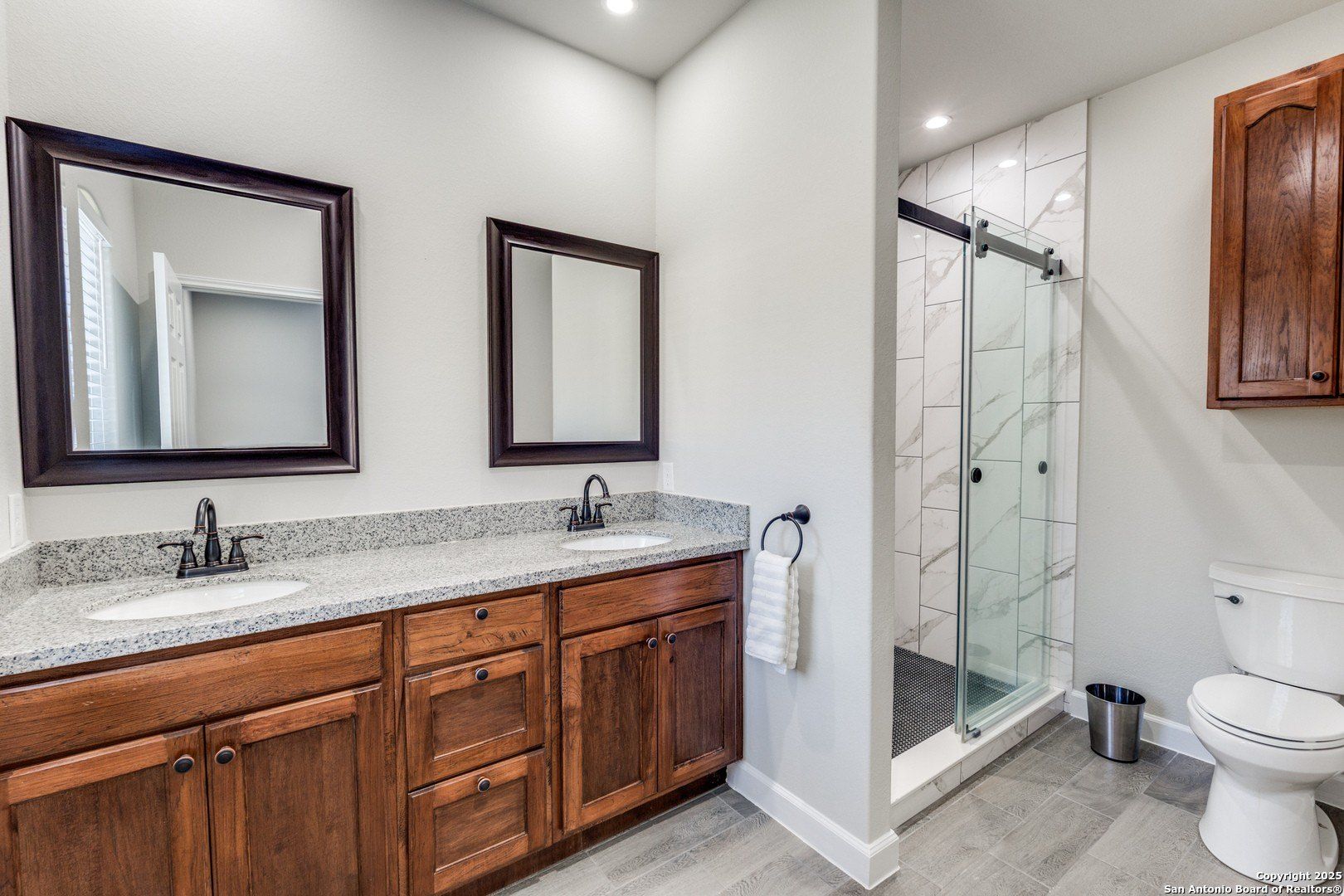 1287 Rotherman. Canyon Lake, TX 78133