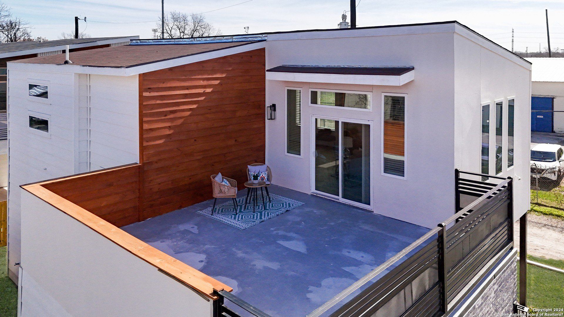 120 Pierce Ave. San Antonio, TX 78208