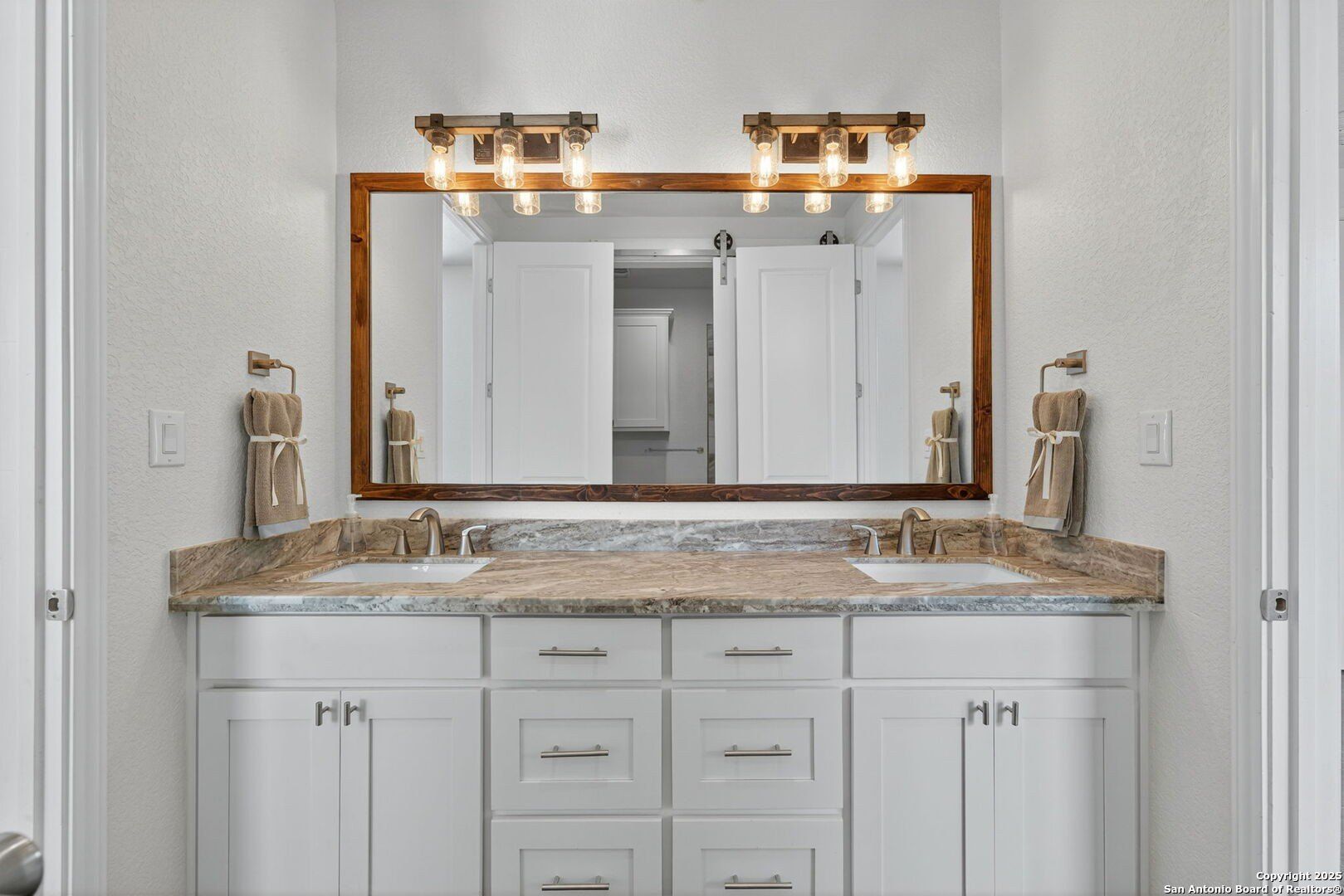 169 Longwood. New Braunfels, TX 78132