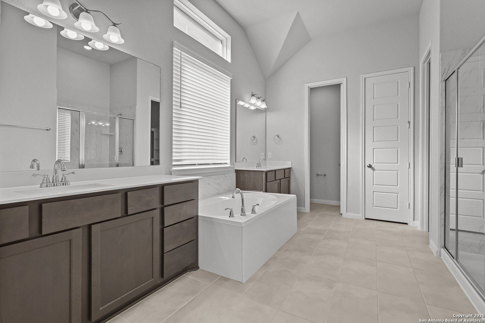 5712 Emmett Street. New Braunfels, TX 78130