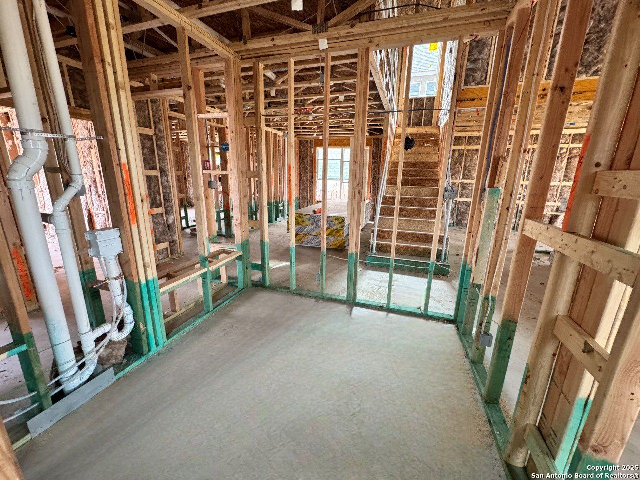 181 Heidi Hill. Castroville, TX 78009