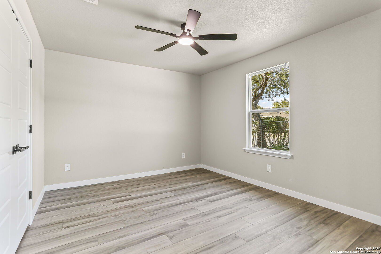 322 Spaatz. San Antonio, TX 78211