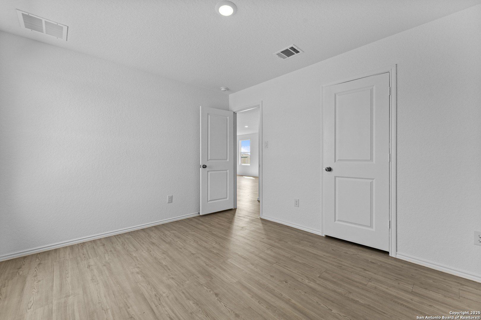 1732 Knoll Ridge. New Braunfels, TX 78130