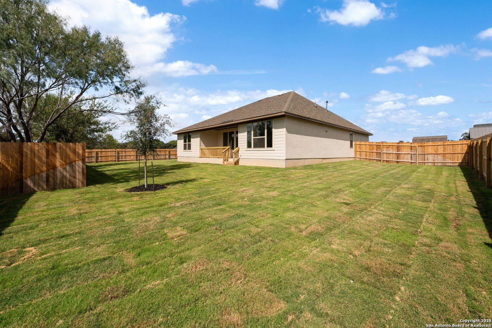 254 Allen Ave. Castroville, TX 78009