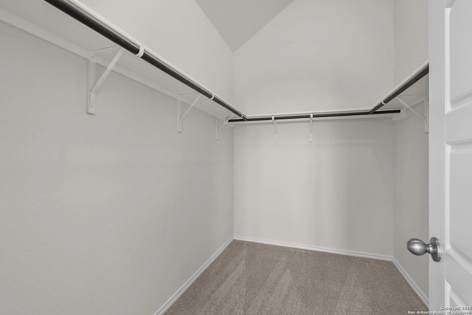 649 Broomsedge St. New Braunfels, TX 78130