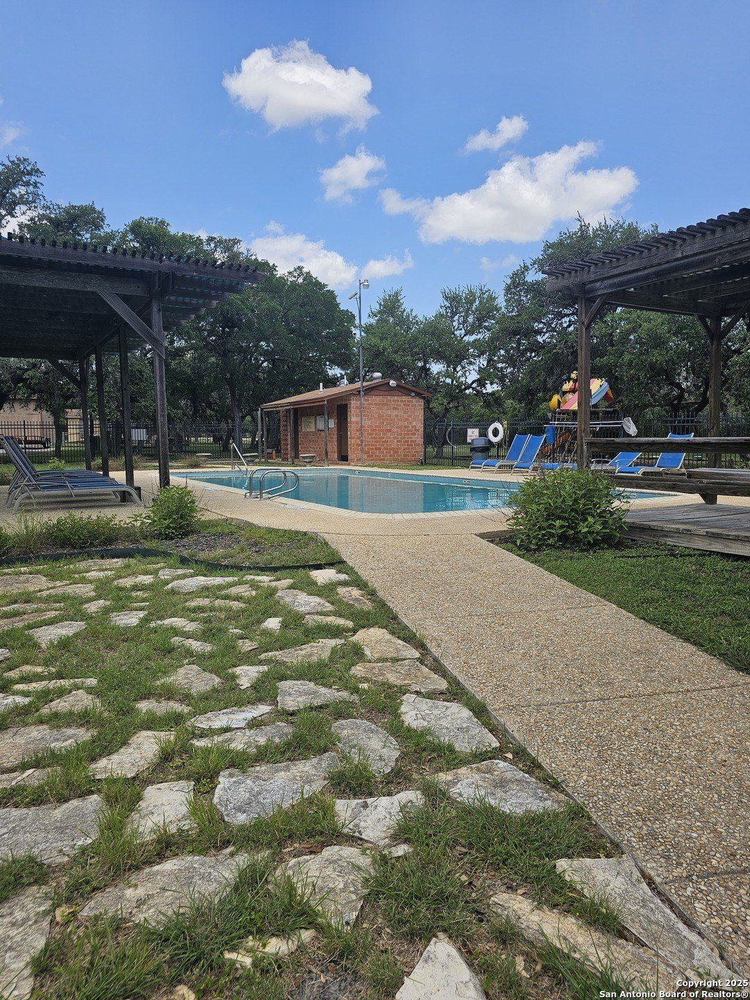 628 Winding River. Spring Branch, TX 78070