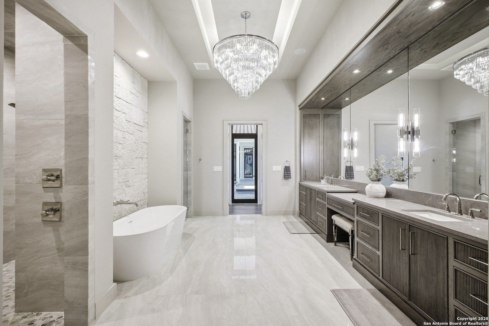 21310 Meditation Ln. San Antonio, TX 78257