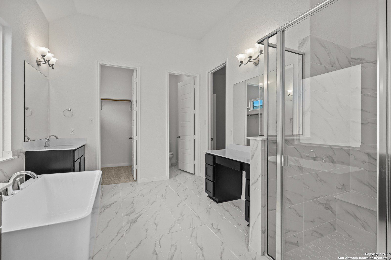 4523 Yoakum Valley. Schertz, TX 78108