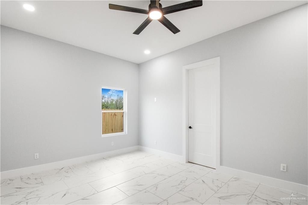 2416 N Revolution Street. Edinburg, TX 78541