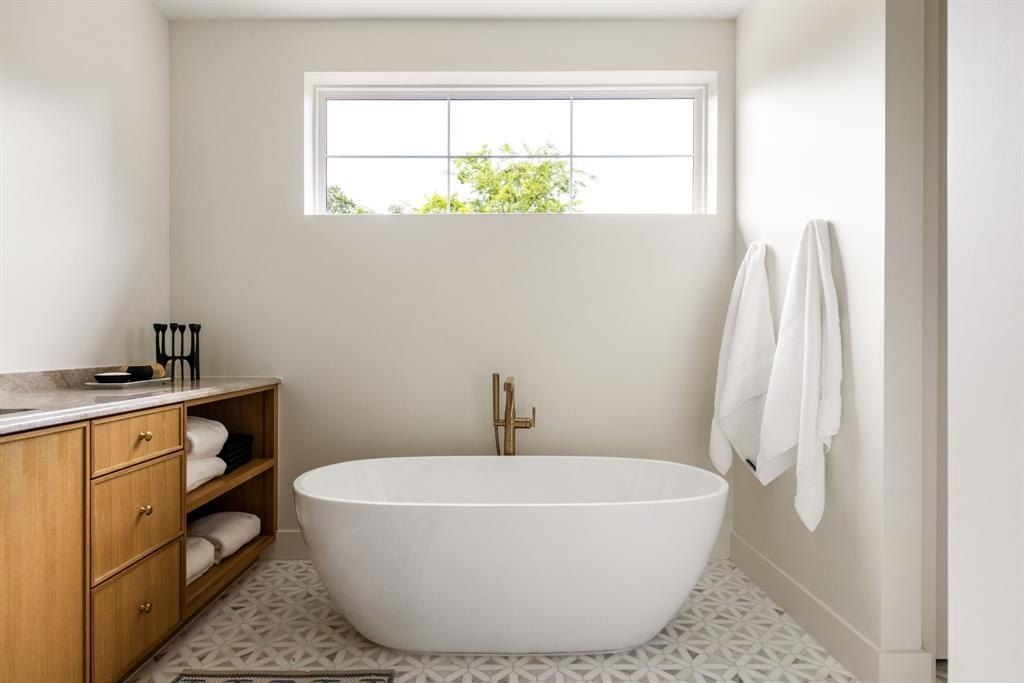 6549 Trammel Drive. Dallas, TX 75214