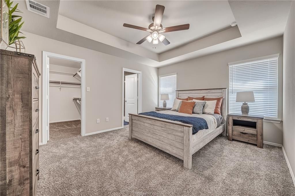 1220 High Street. Navasota, TX 77868