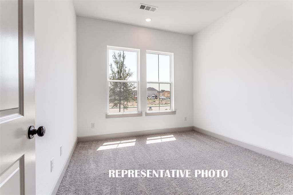 5616 Golden Sun Lane. McKinney, TX 75070