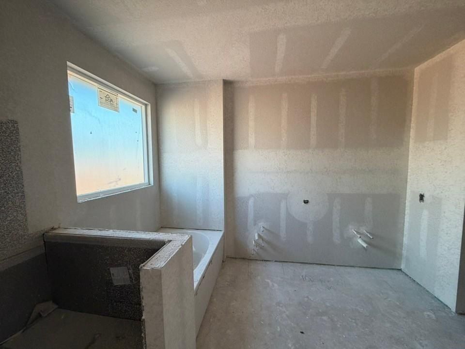 1237 Colca Drive. Springtown, TX 76082