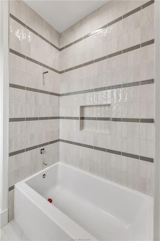 1141 Bluebonnet Ridge Drive. Chappell Hill, TX 77426