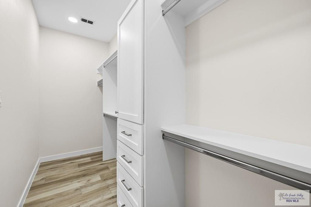 2924 Zeb Dr. Brownsville, TX 78526