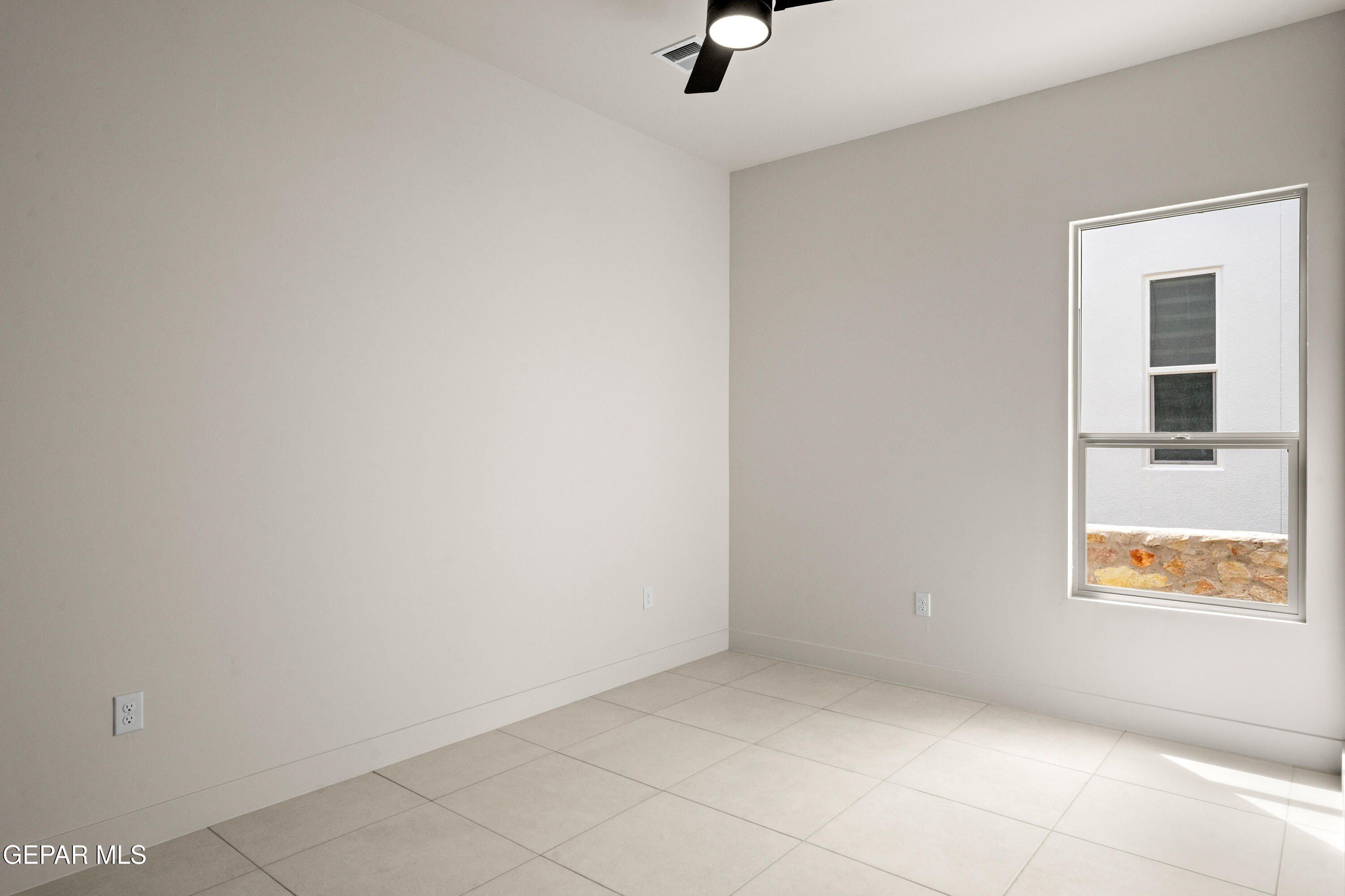 321 Blue Valley Drive. El Paso, TX 79928