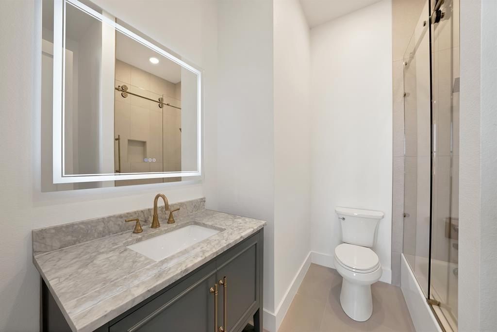 160 Robnett Road. Waxahachie, TX 75165