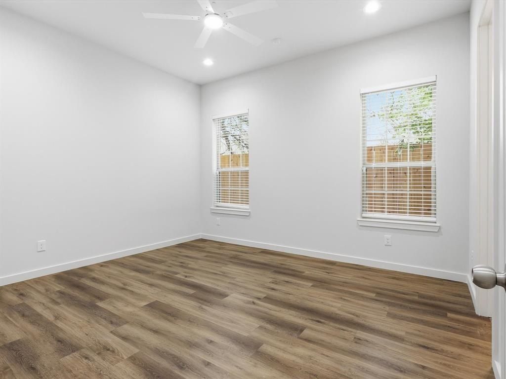 1130 Shaw Street. Dallas, TX 75212