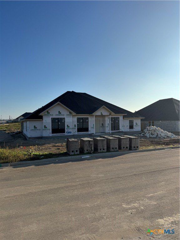 1400 Red Rock Road. Hewitt, TX 76643