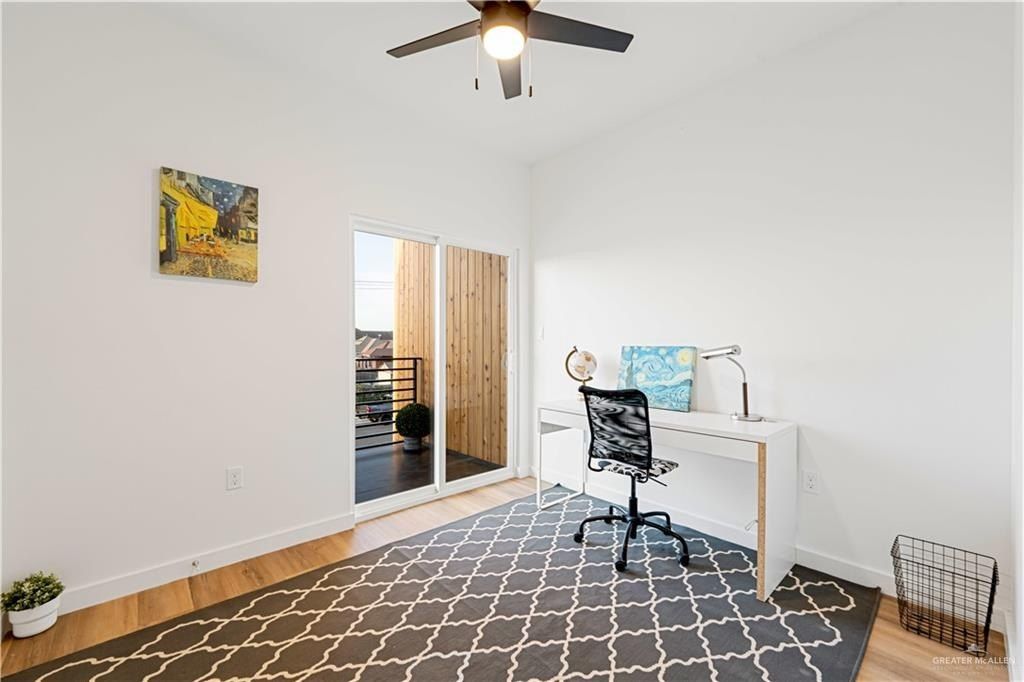 2637 Warbler Avenue. McAllen, TX 78504