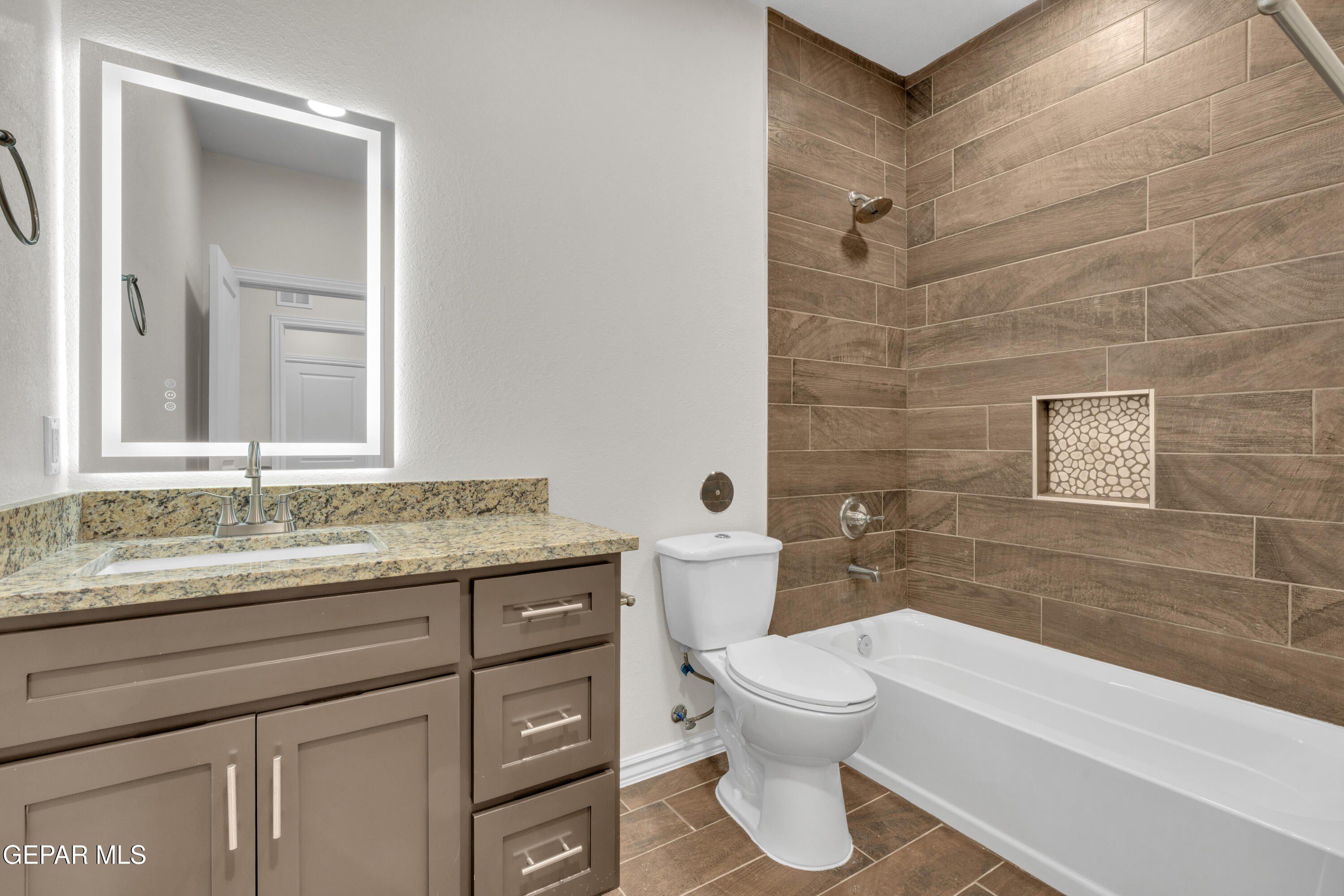 7313 John Gerald Way. El Paso, TX 79934