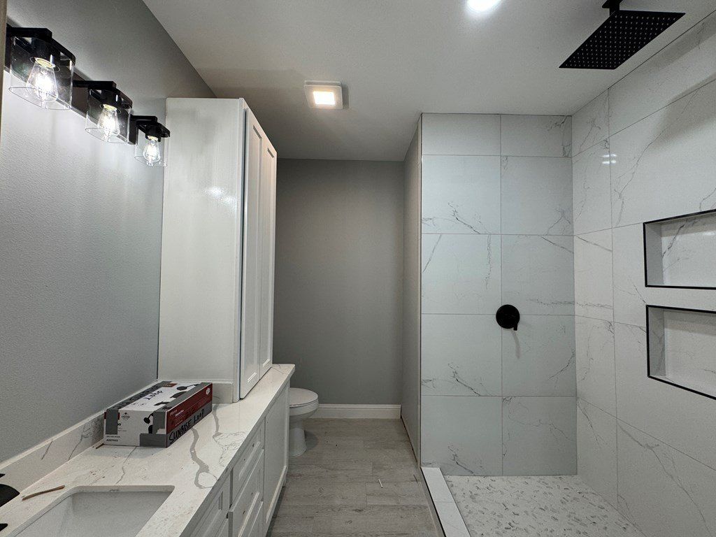 212 Sunrise Loop. Eagle Pass, TX 78852