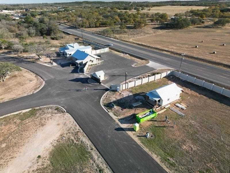 83 Resort Court. Fredericksburg, TX 78624