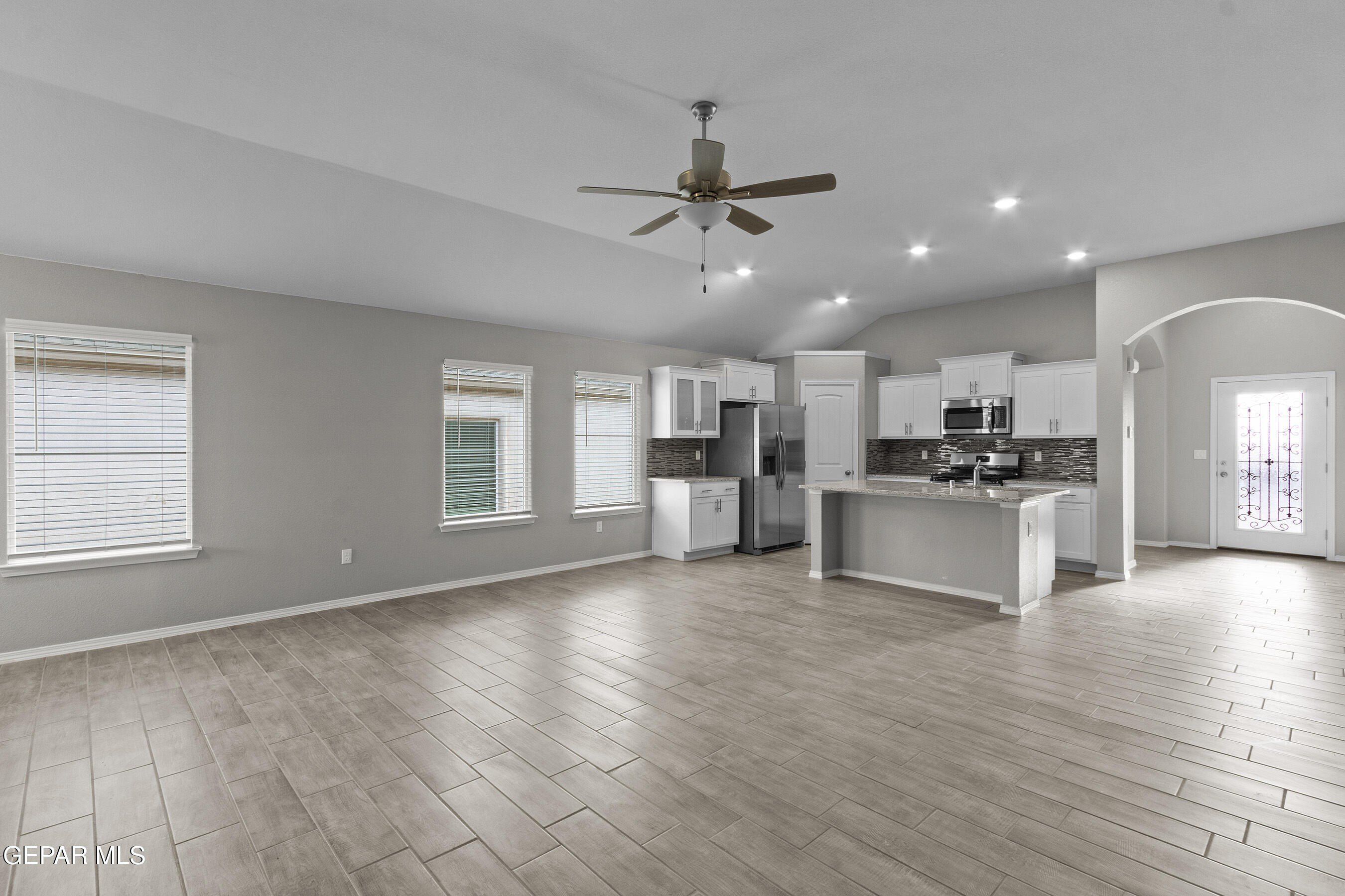 13869 Thunder Sky Avenue. El Paso, TX 79928