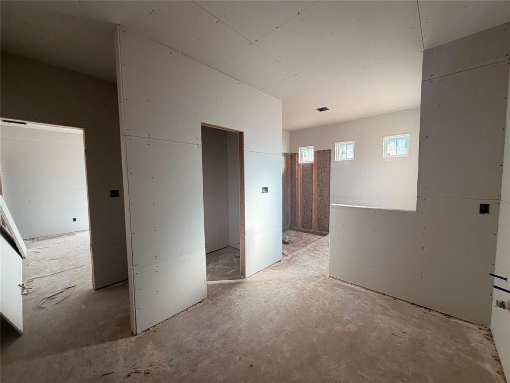 6618 Windmill Grass Lane. Abilene, TX 79606