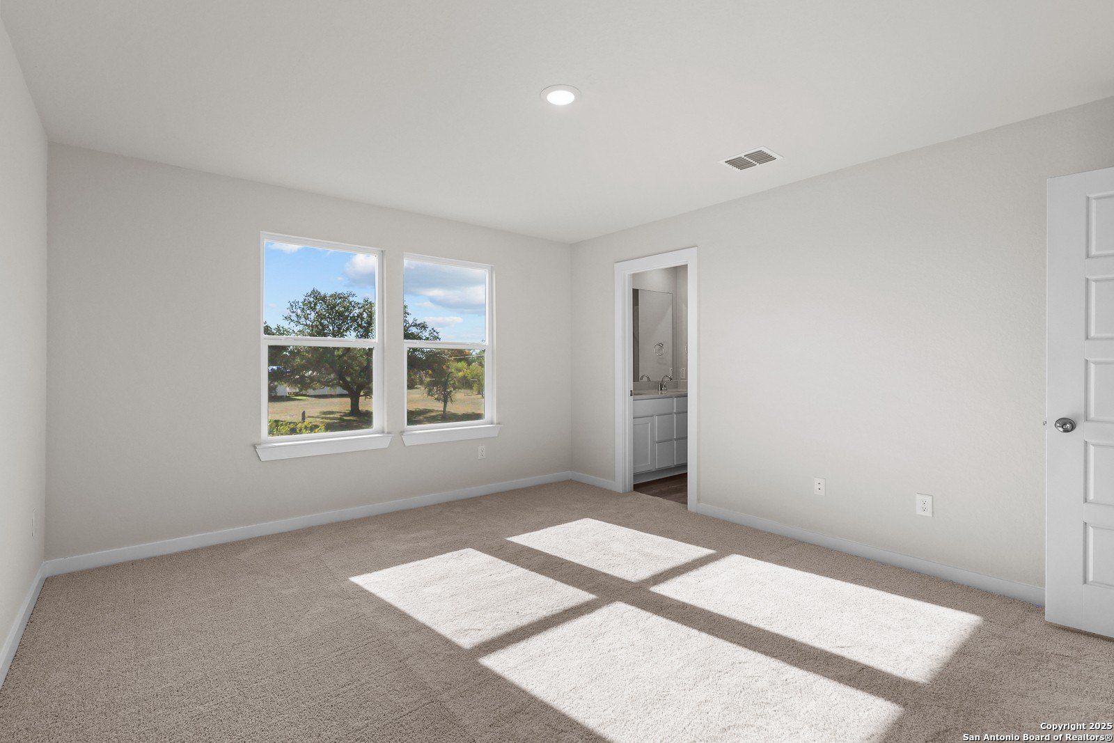 6511 Bufflehead Bend. San Antonio, TX 78240