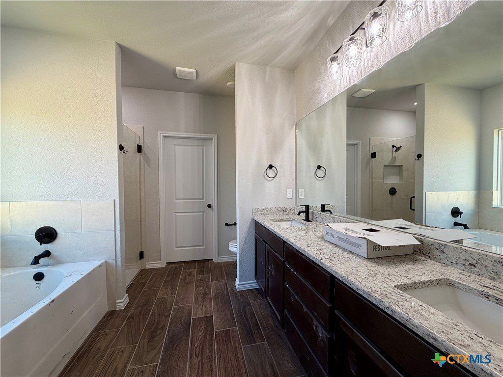 2559 Cedar Glen Drive. Belton, TX 76513