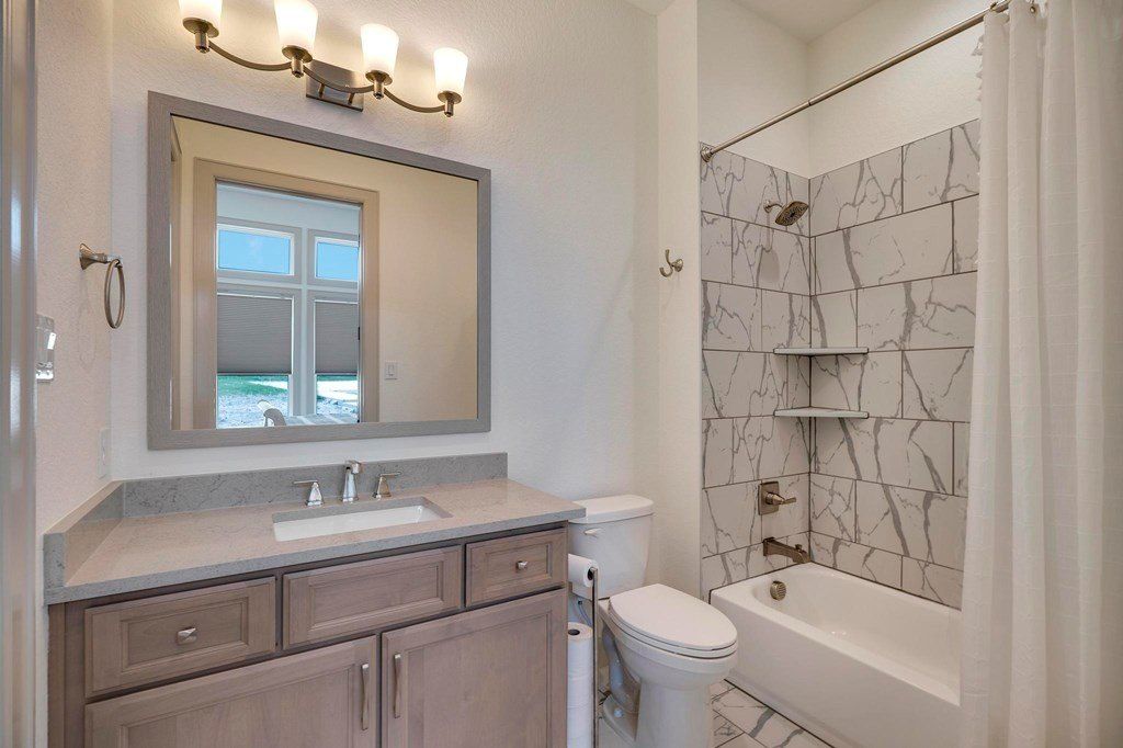 321 Vista View Place. Spring Branch, TX 78070