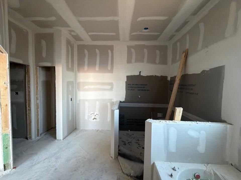 428 Guadeloupe Lane. Springtown, TX 76082