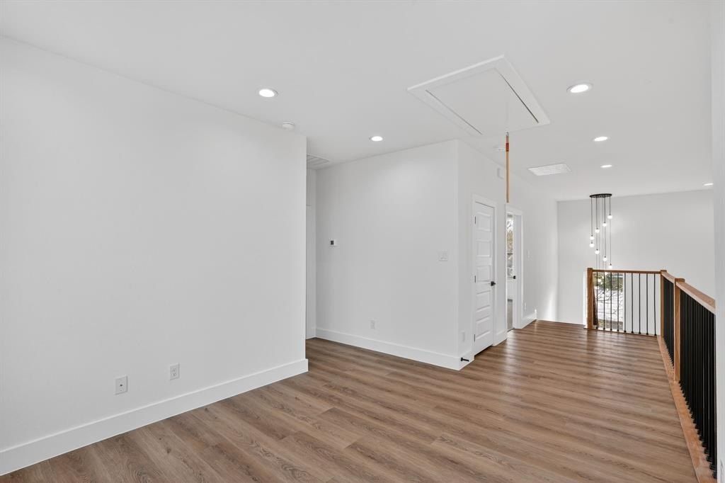 2007 N Montclair Avenue. Dallas, TX 75208