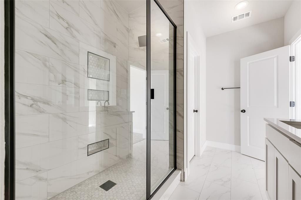 530 Elm Street. Forney, TX 75126