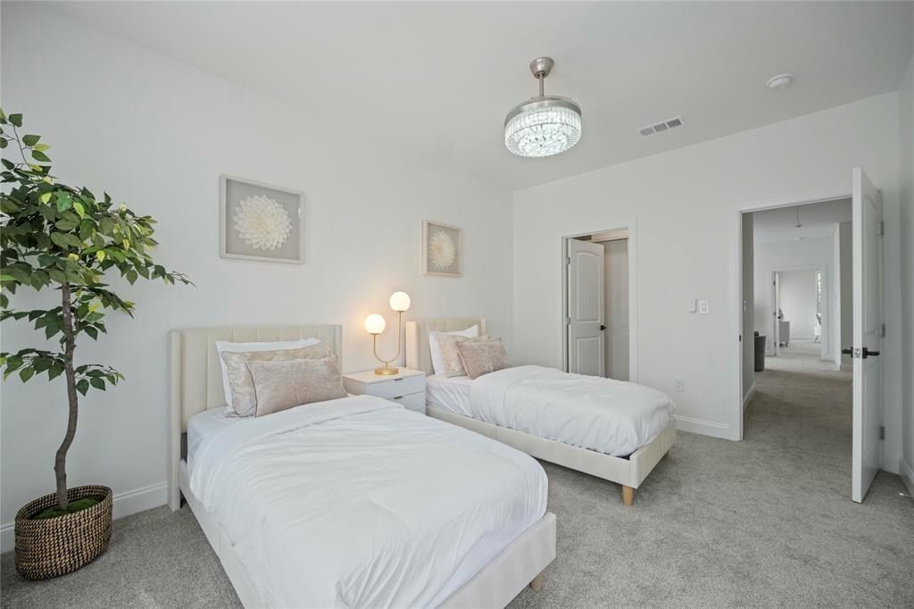 6218 Dewitt Street. Sachse, TX 75048