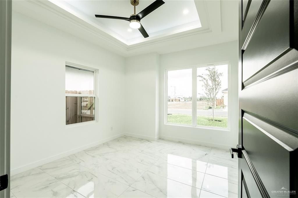 402 N 30Th Street. Hidalgo, TX 78557