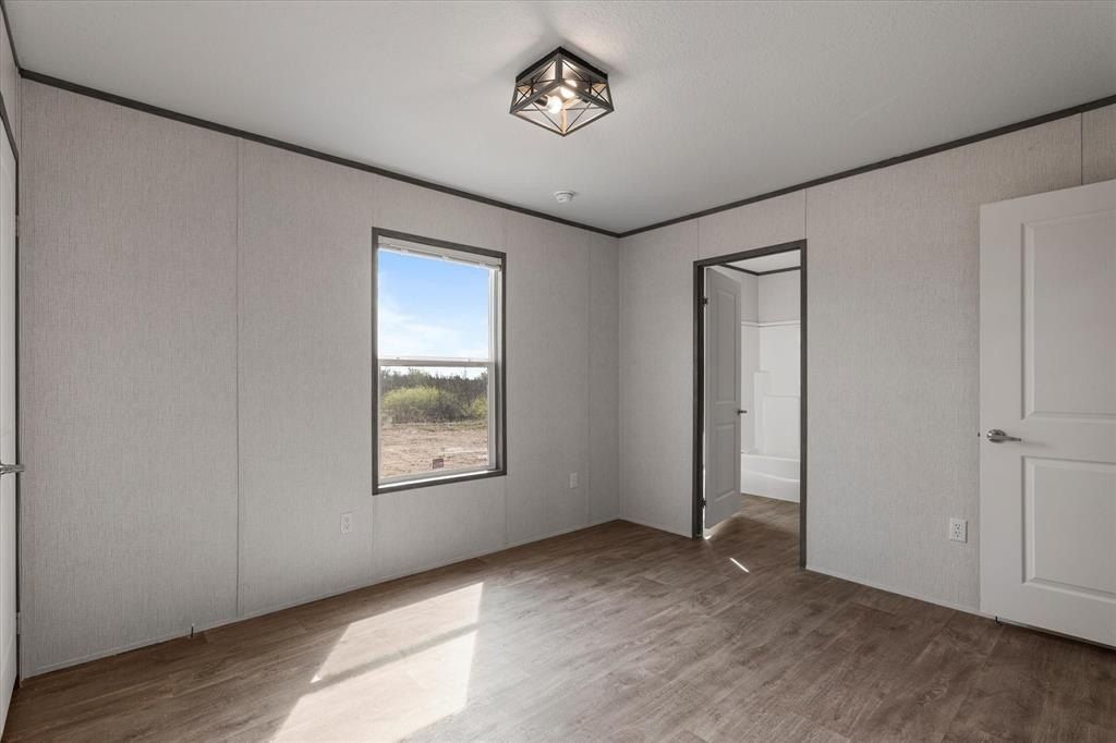 3888 Sandusky Road. Whitesboro, TX 76273