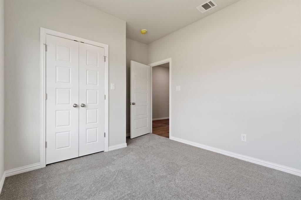 5030 Pinson Street. Fort Worth, TX 76105