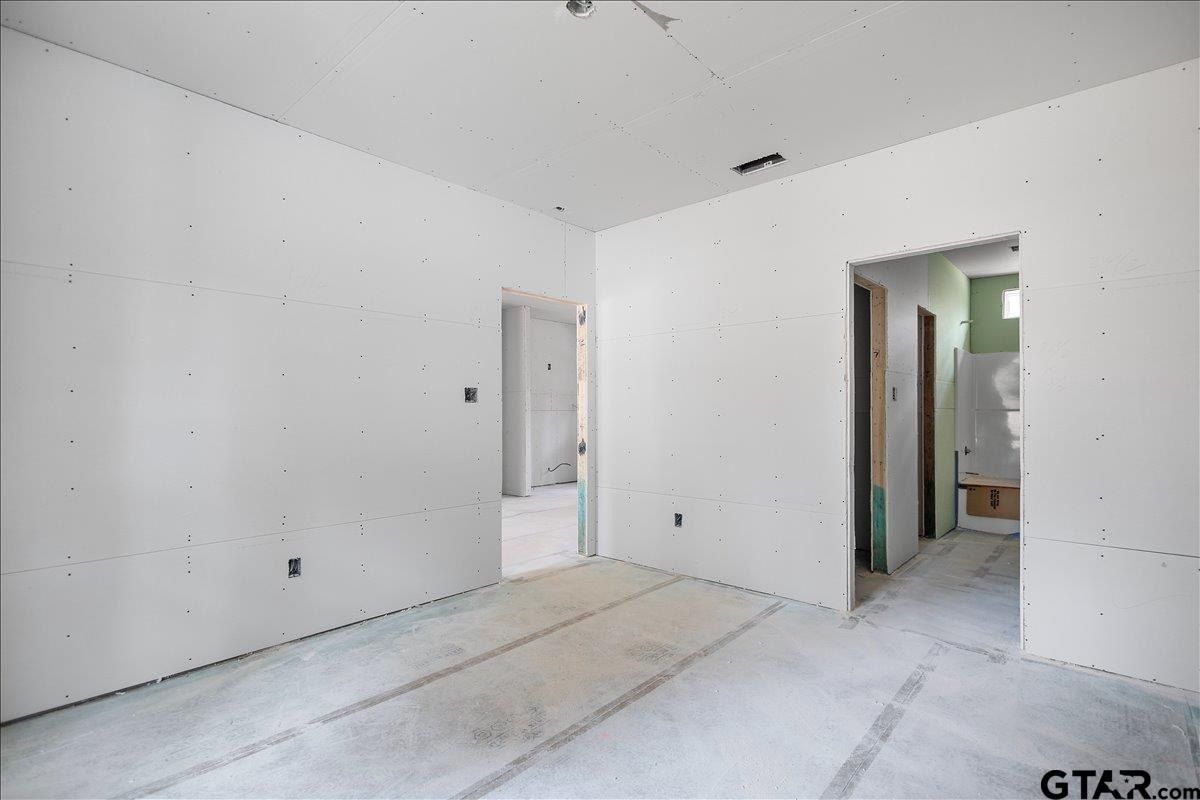 118 San Marcos. Bullard, TX 75757